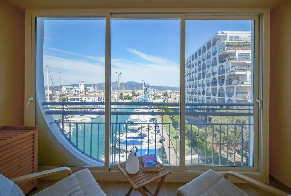 Magnifique Duplex, Vue Mer Et Canal By Welhomy Empuriabrava